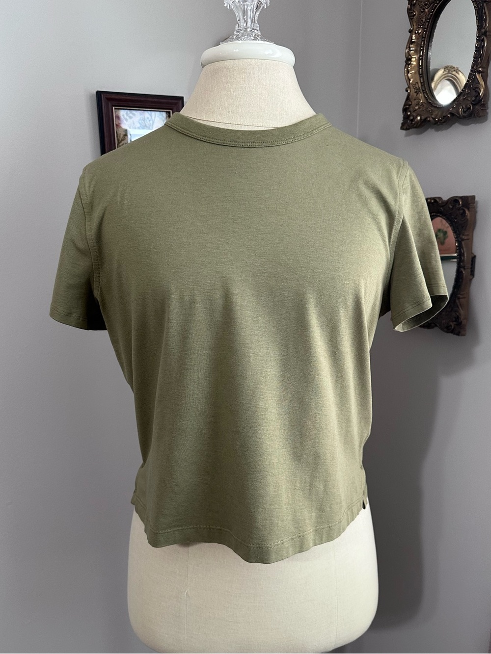 Lululemon Classic-Fit Cotton-Blend T-Shirt in Bronze Green - Picture 3 of 7